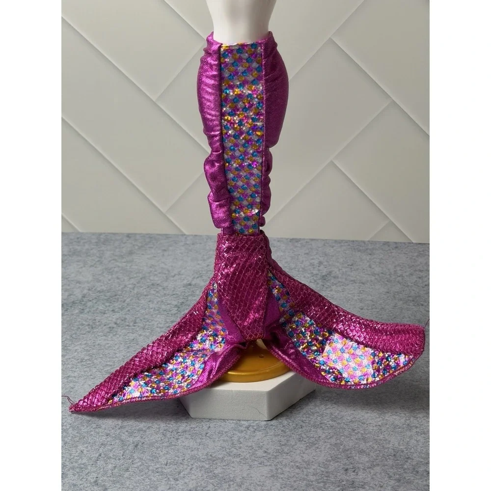 Vintage Barbie Jewel Hair Mermaid Teresa Magenta Mermaid Outfit Tail skirt & Top